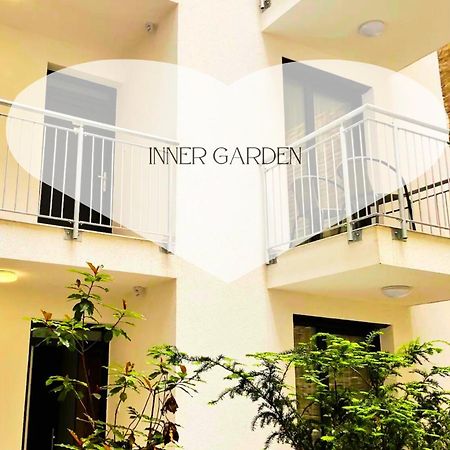 Matyas Corner Apartments Family Comfort Apartment I Budapest Bagian luar foto